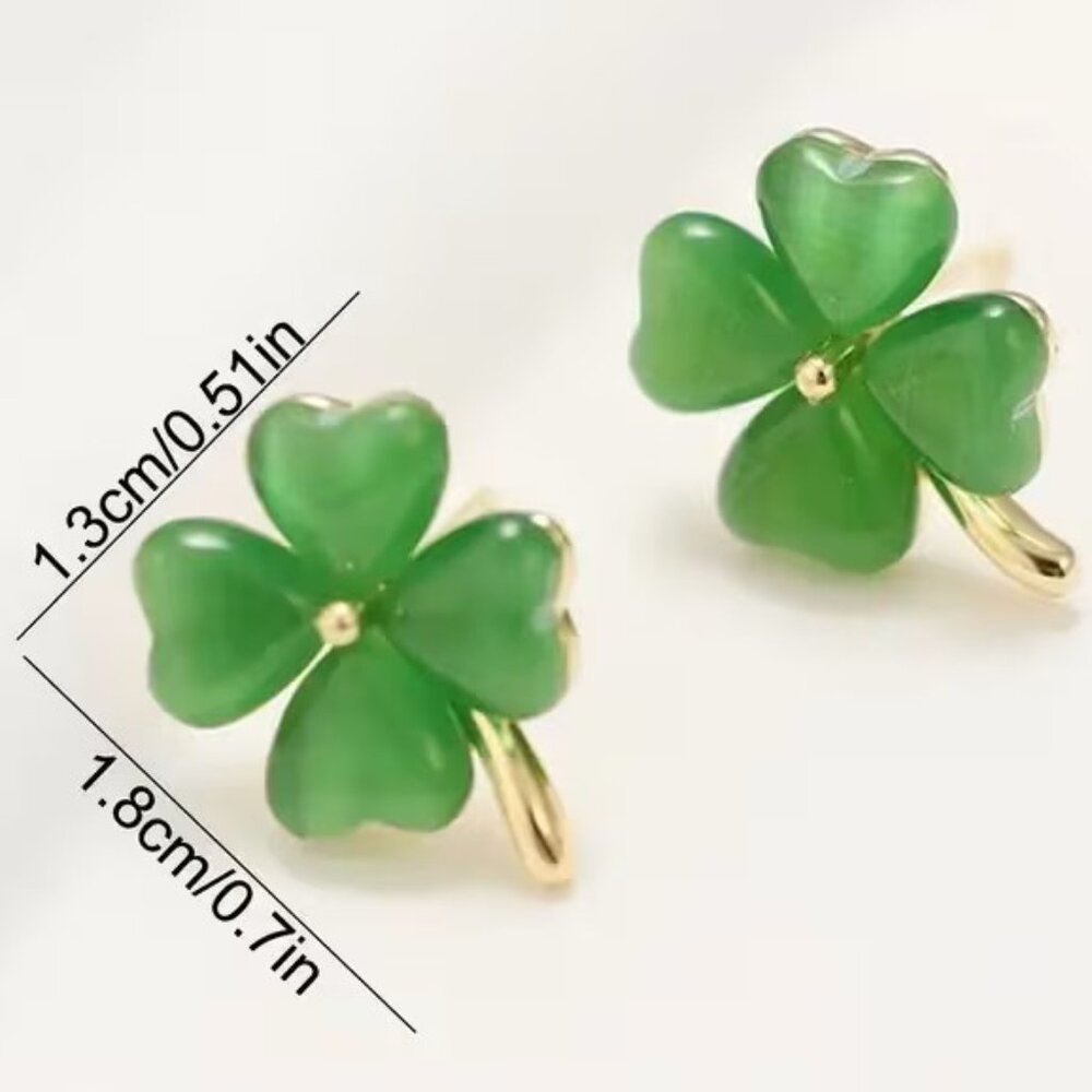 Four Leaf Clover Stud Earrings Green KC Golden Plated New - Picture 6 of 6